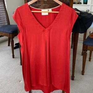 Maeve by Anthropologie size M tunic cap sleeve top.
Brand new never worn.